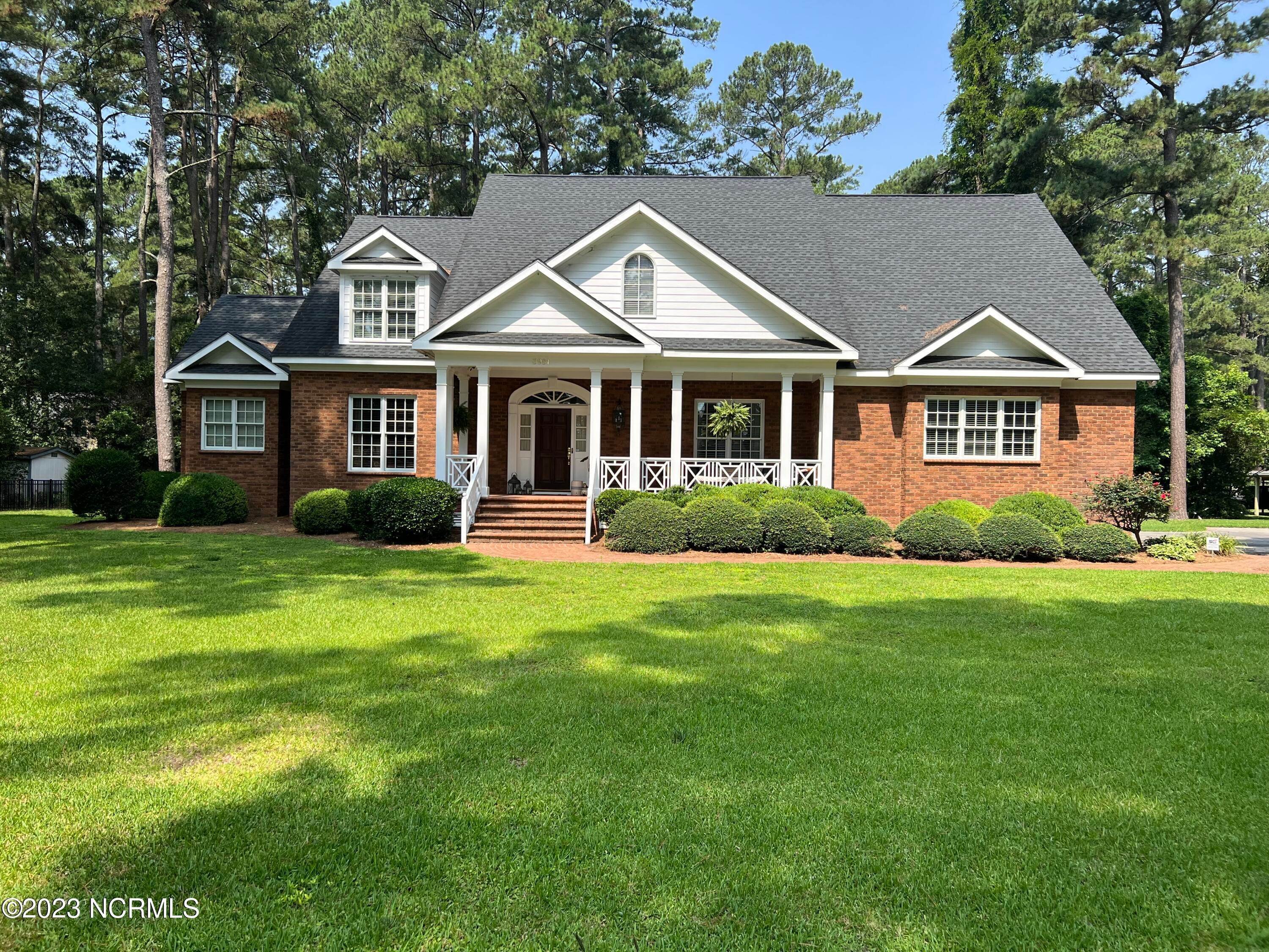 Single Family Homes for Sale at 3981 Mcwhorter Street Bethel, North Carolina 27812 United States