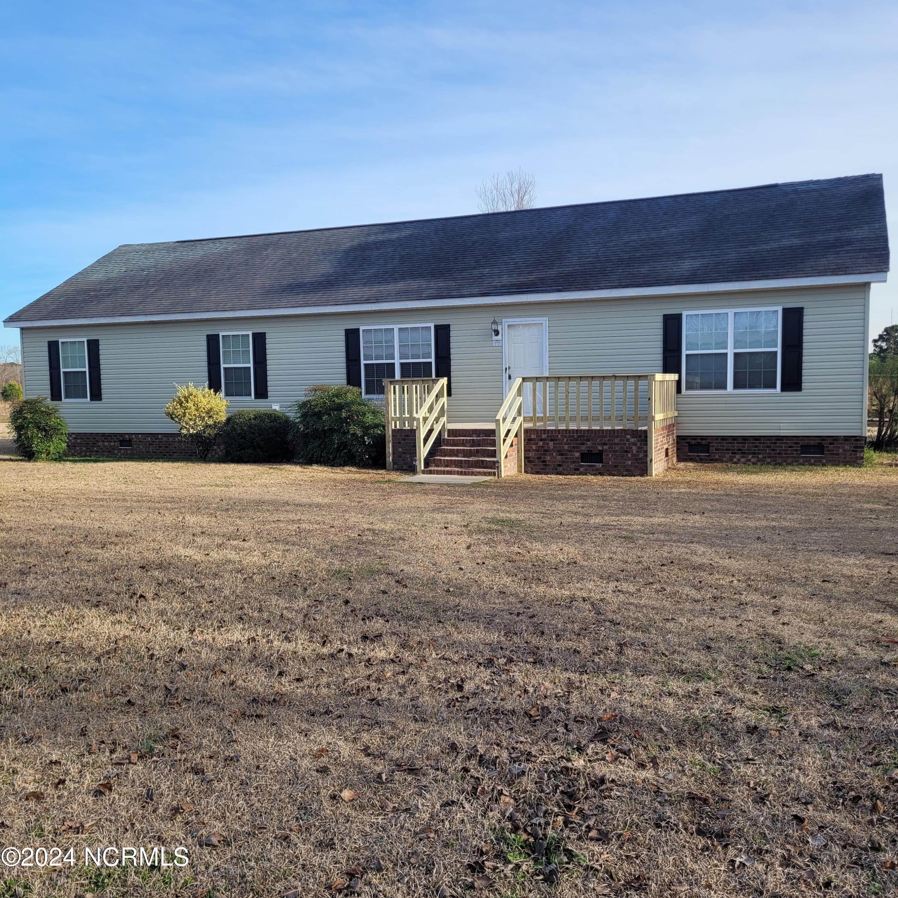 Single Family Homes por un Venta en 532 Pasture Branch Road Rose Hill, Carolina Del Norte 28458 Estados Unidos