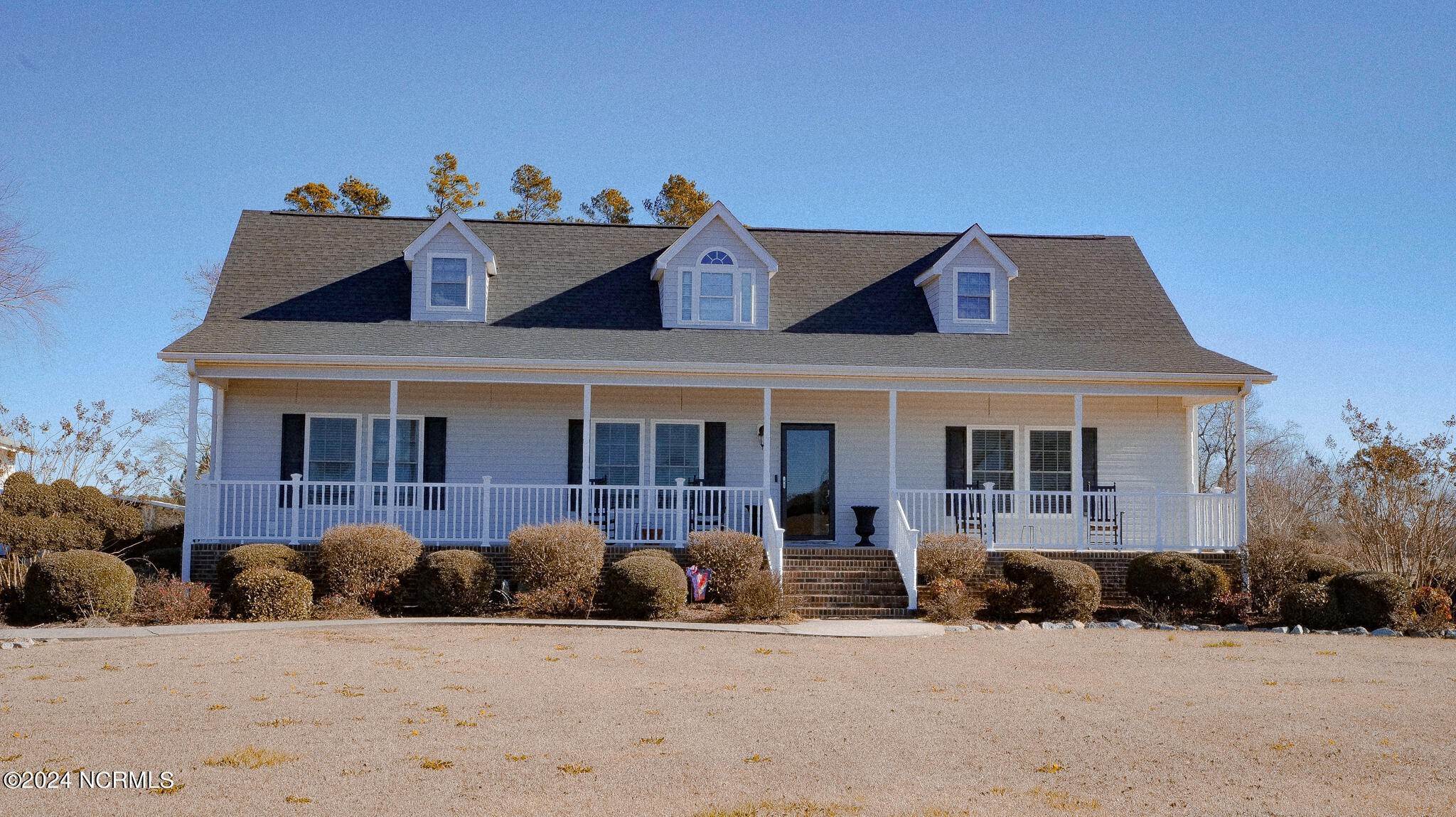 Single Family Homes для того Продажа на 9970 Sidney Cherry Grove Road Tabor City, Северная Каролина 28463 Соединенные Штаты