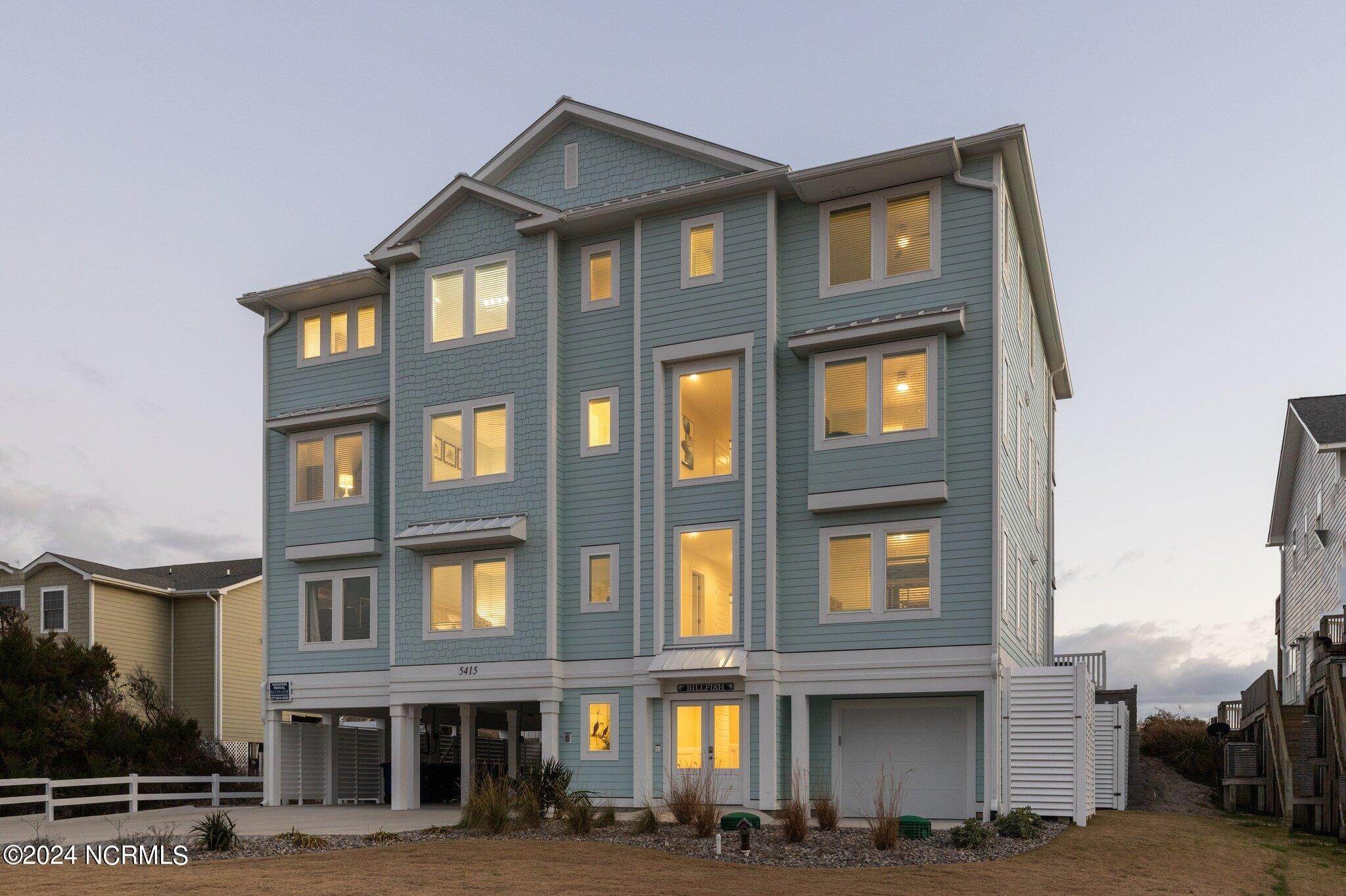 Single Family Homes for Sale at 5415 Ocean Drive Emerald Isle, North Carolina 28594 United States