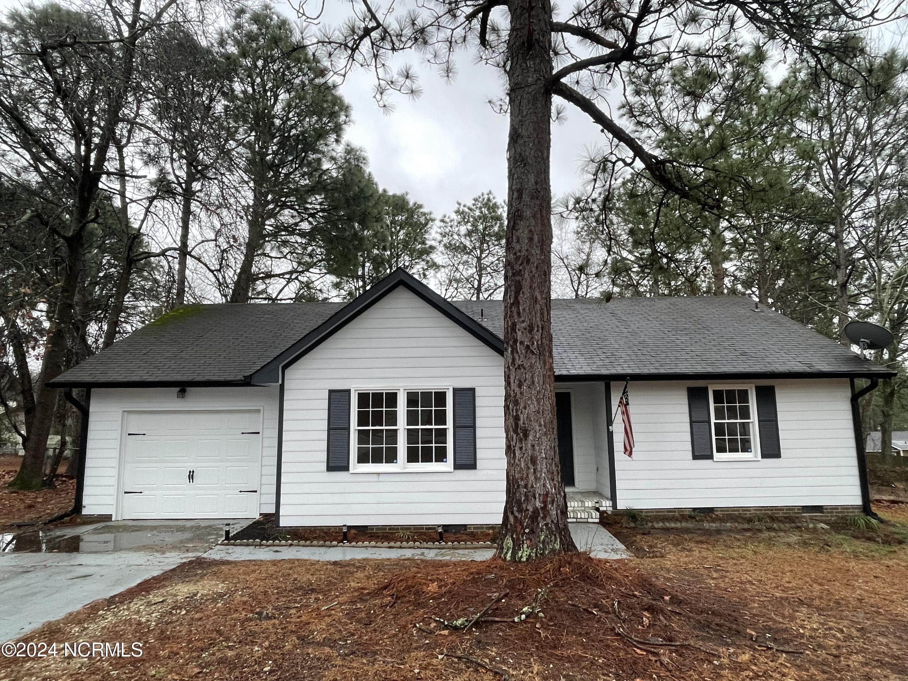 Single Family Homes at 3332 Redfox Road Spring Lake, North Carolina 28390 United States