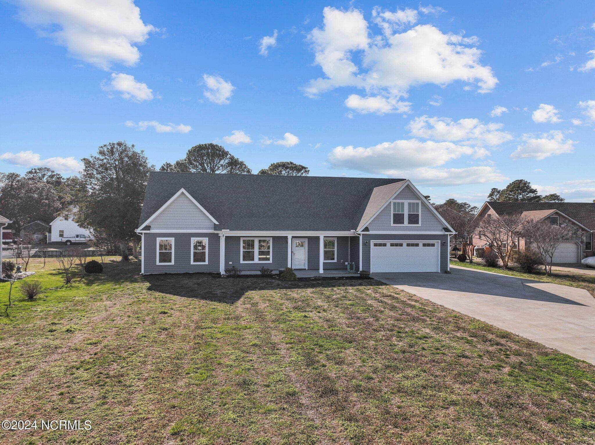 Single Family Homes for Sale at 147 Canvasback Drive Currituck, North Carolina 27929 United States