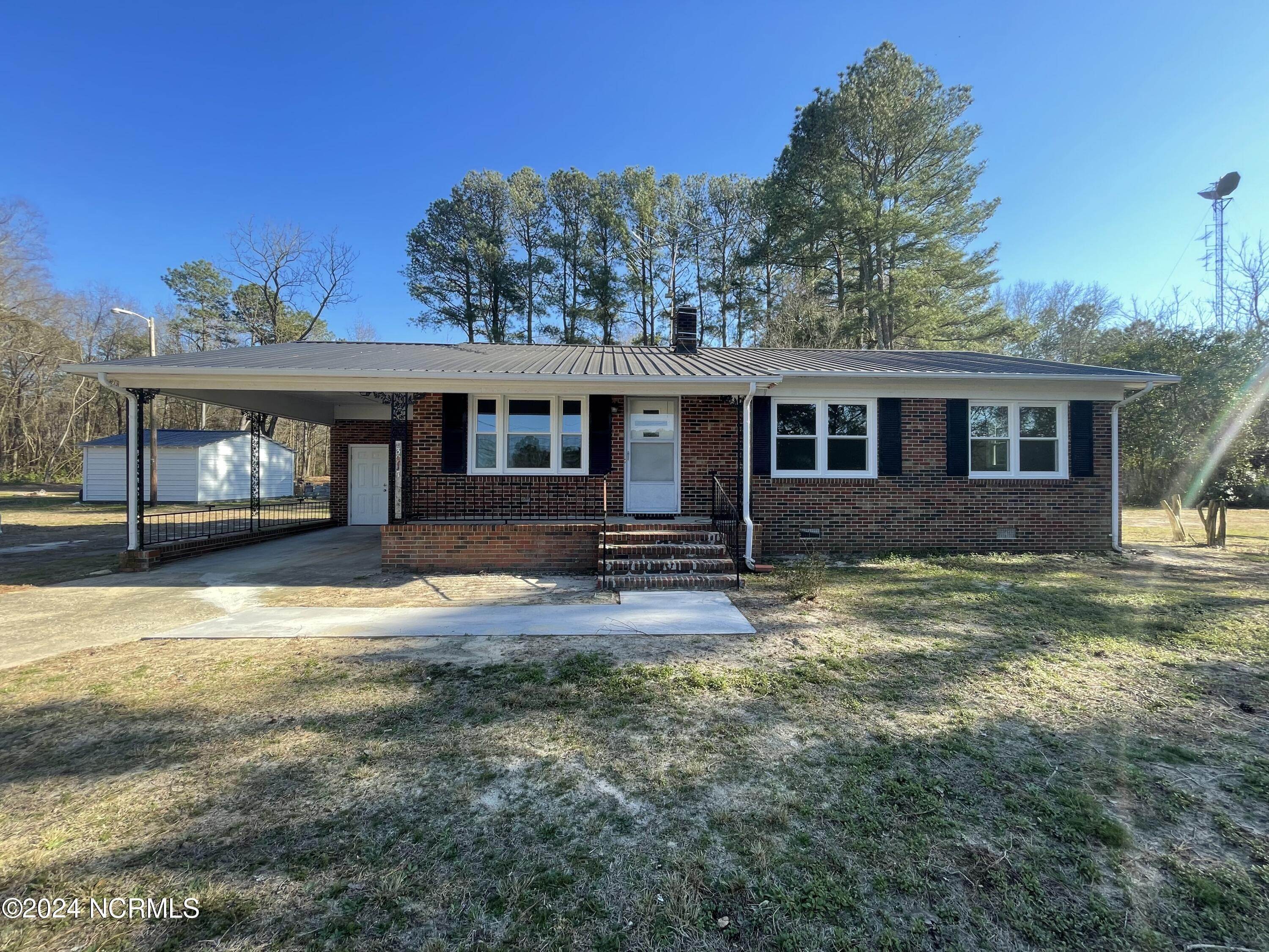 Single Family Homes at 3217 Boykin Bridge Road Clinton, North Carolina 28328 United States